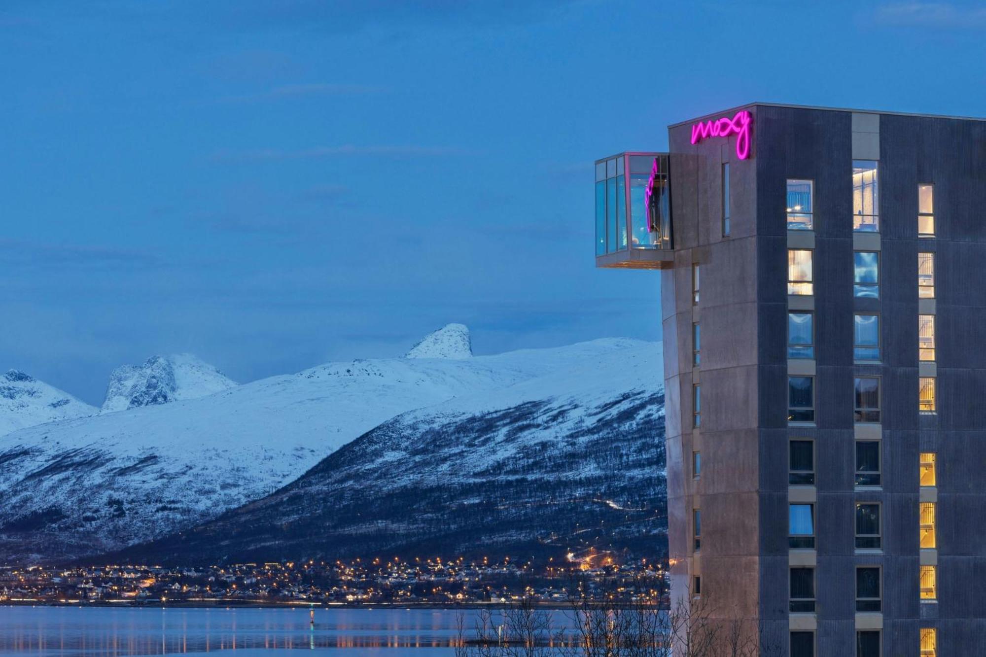 Готель Moxy Тромсе Екстер'єр фото